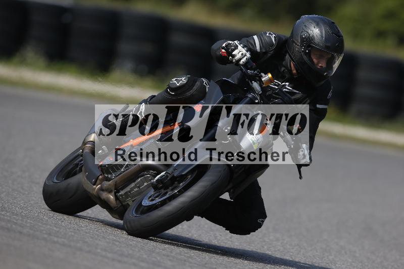 /Archiv-2023/47 24.07.2023 Track Day Motos Dario - Moto Club Anneau du Rhin/2